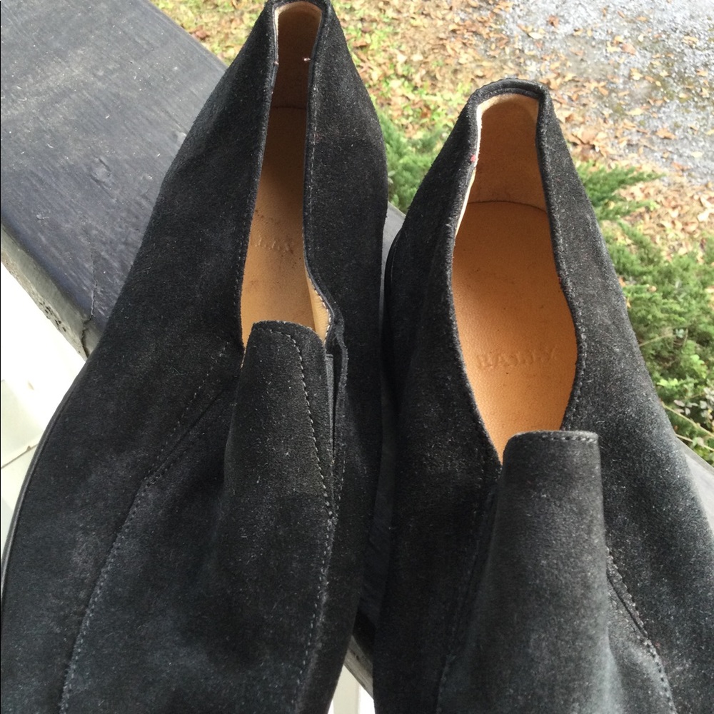 BALLY SUEDE SHOES